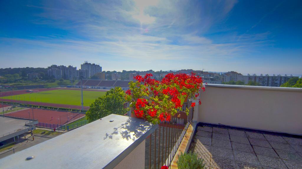 Apartments Katica พูลา ภายนอก รูปภาพ