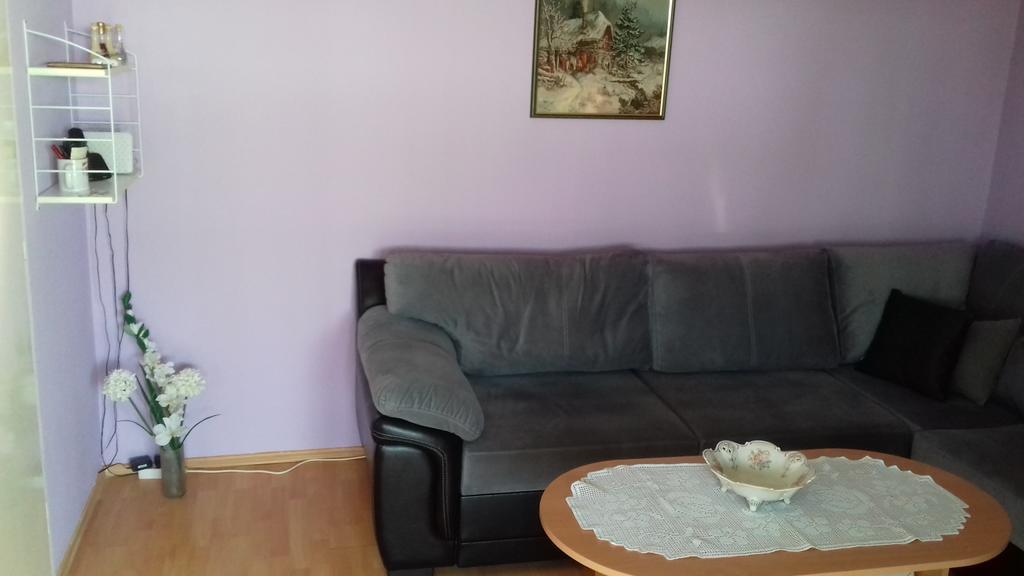 Apartments Katica พูลา ภายนอก รูปภาพ